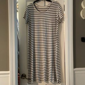Size medium maternity striped midi dress